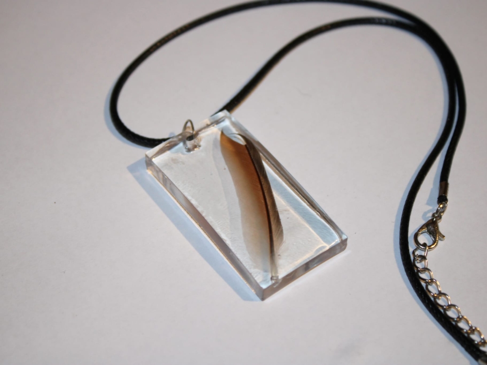 Ketting met vacht of veer