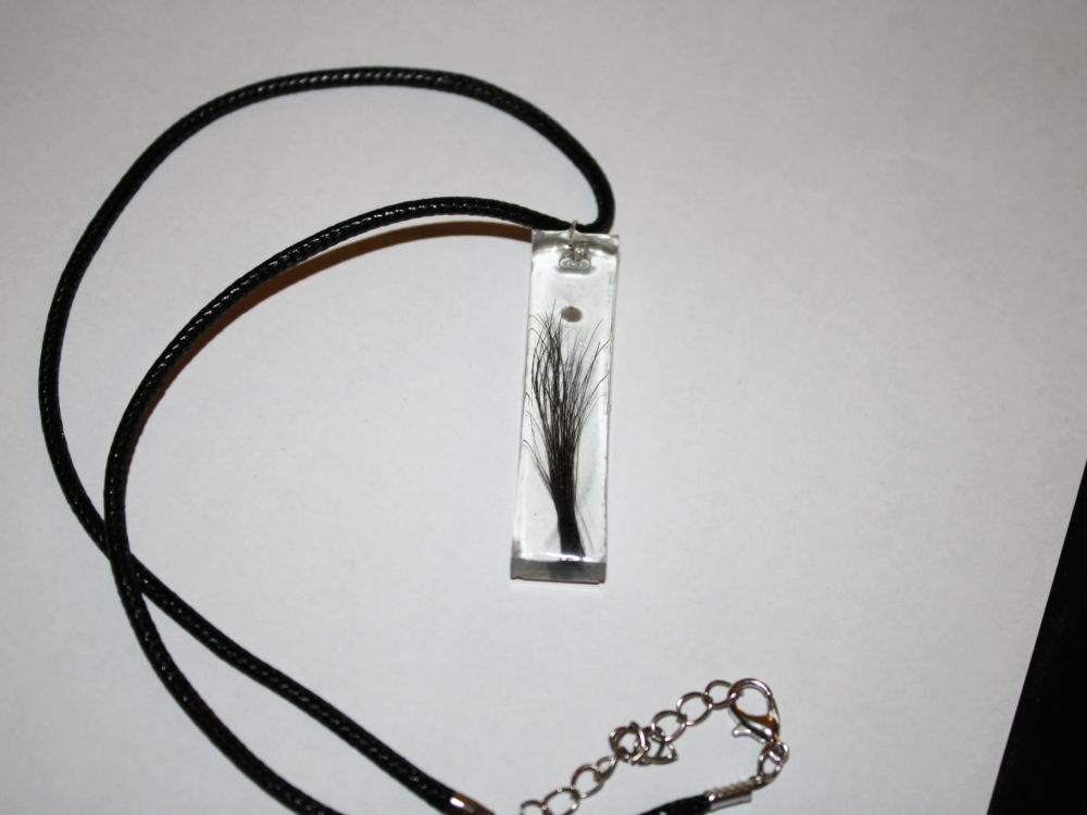 Ketting met vacht of veer